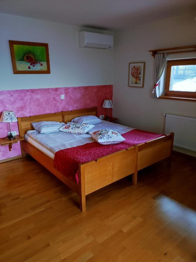 马尔雅加观光农场酒店 罗加斯卡斯拉提纳 外观 照片